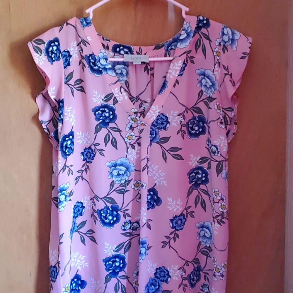 ☀️☀️Loft Floral Tank
